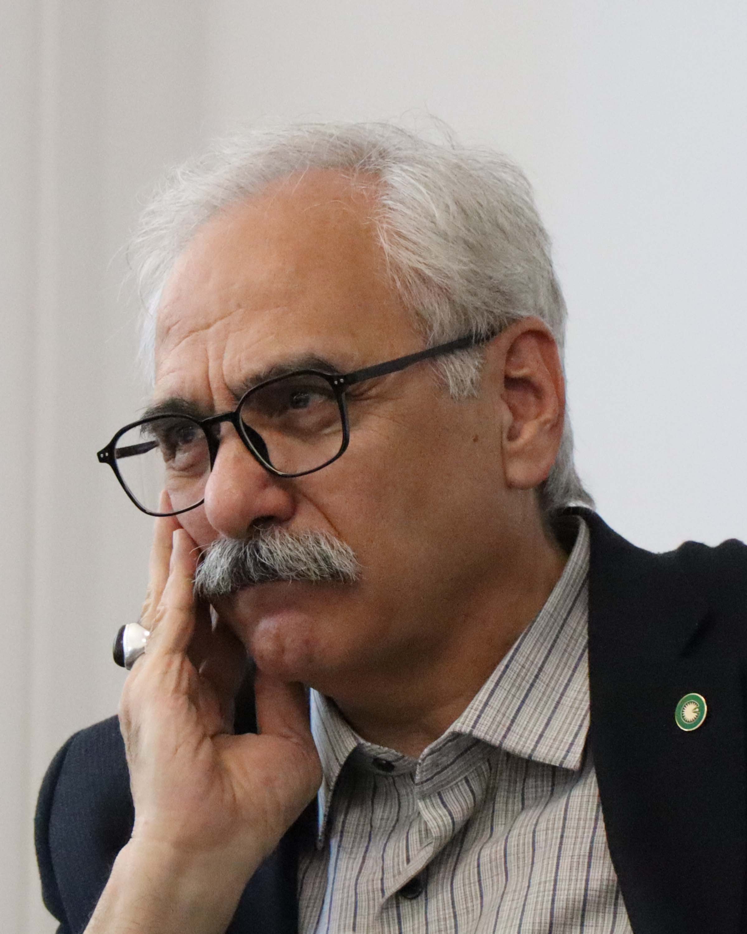 مجید بهشتی روی